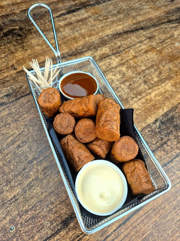 Stukjes frikandel